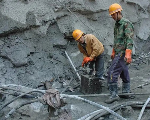 汨罗地基下沉注浆